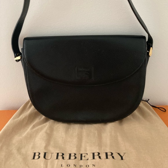 Burberry messenger bag in black leather - Picture 1 of 9